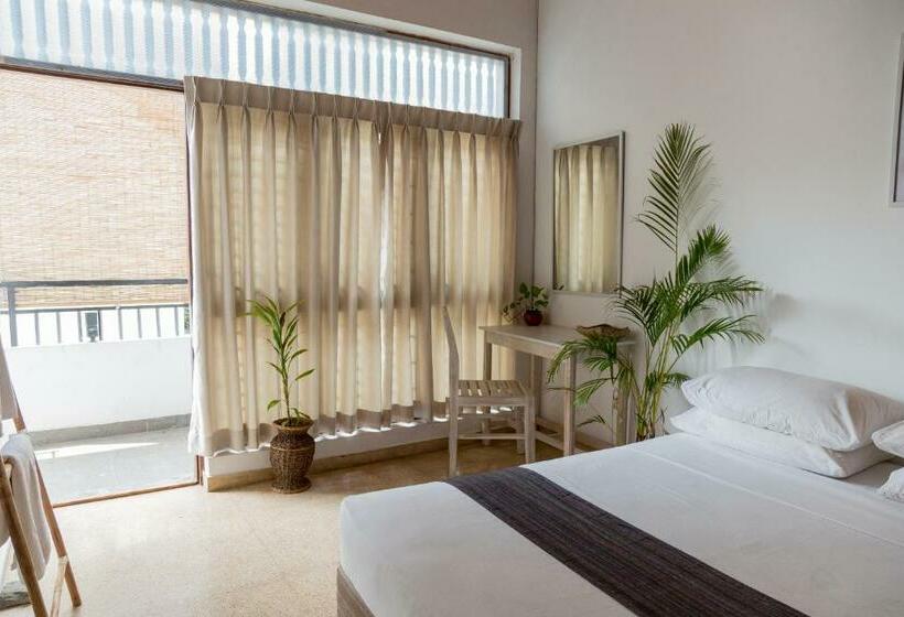 带阳台的豪华间, Greenscape Colombo