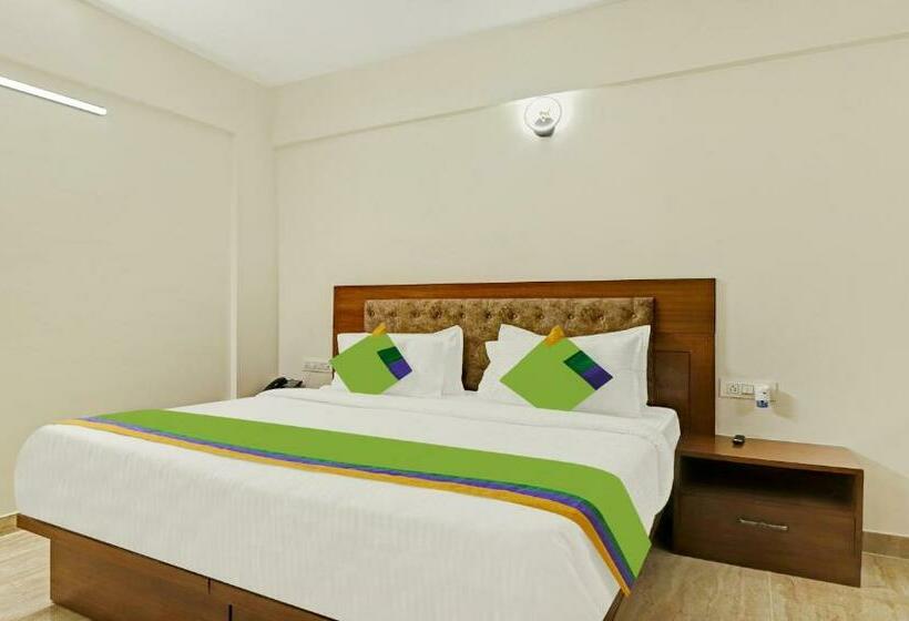Quarto Estandar, Treebo Celebrity Hotels And Suites