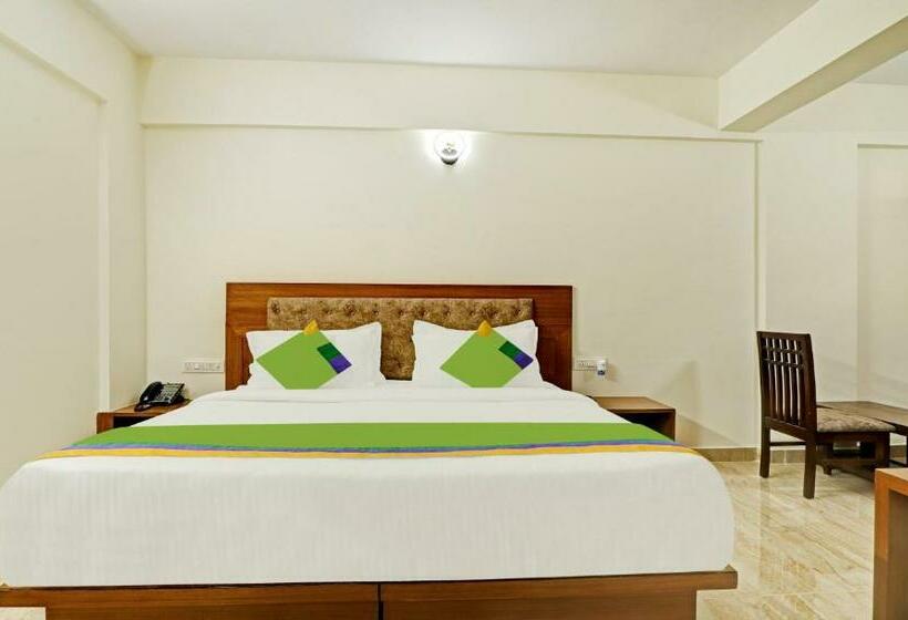 Quarto Estandar, Treebo Celebrity Hotels And Suites