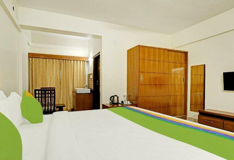 Quarto Estandar, Treebo Celebrity Hotels And Suites