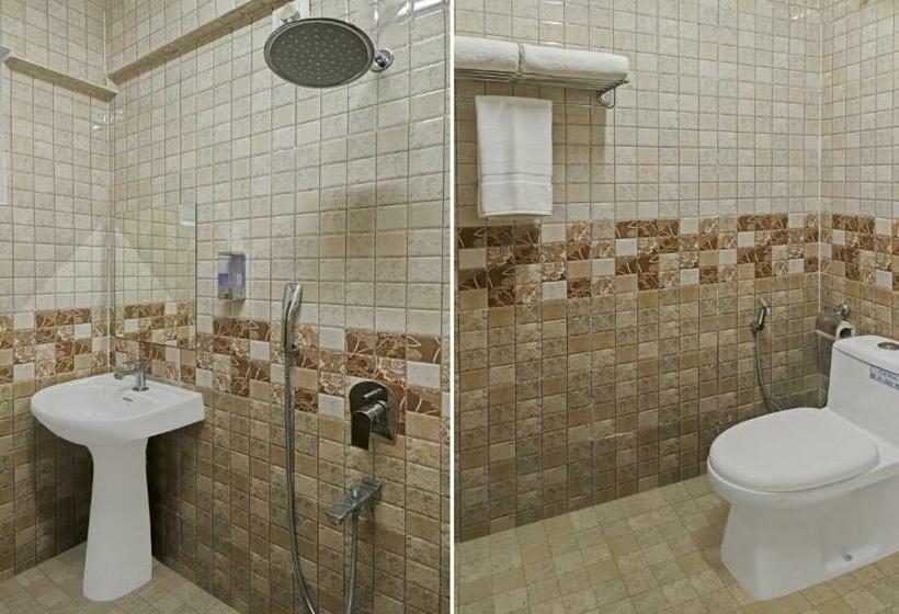 Quarto Estandar, Treebo Celebrity Hotels And Suites