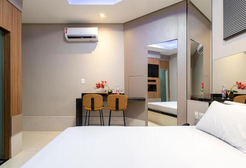 스위트, Tucumã Motel