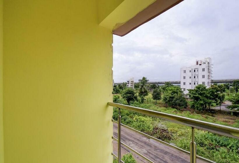 Triple Classic Room, Pop The Sunrise