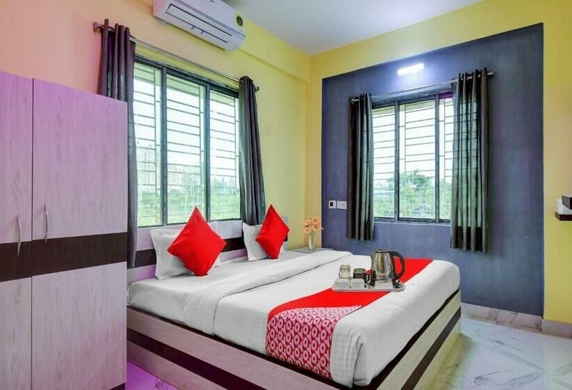 Triple Classic Room, Pop The Sunrise