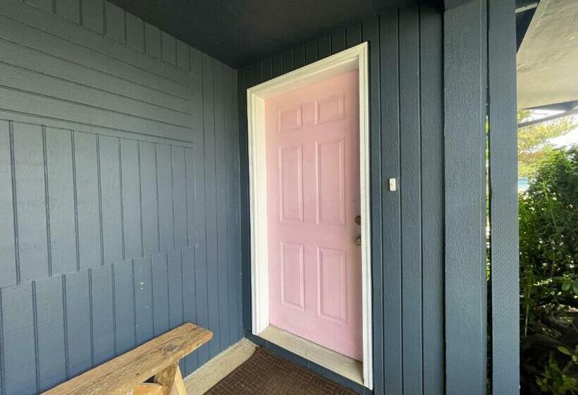 شقة غرفة واحدة مطلة على البحر, Bayshore Rv Park & Guest Suites