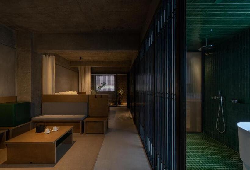 디럭스 스위트, Jiangnan House Nantou