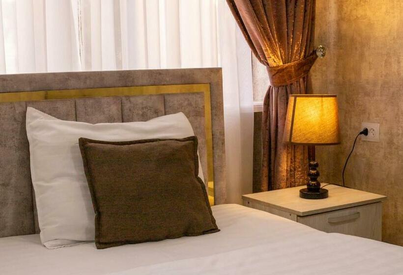 スタンダードルーム, Osiyo Plaza