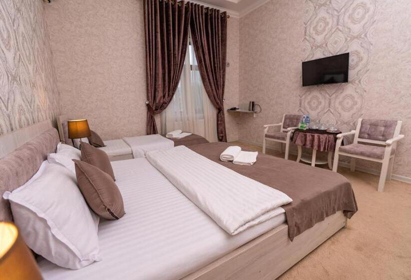 ファミリールーム, Osiyo Plaza