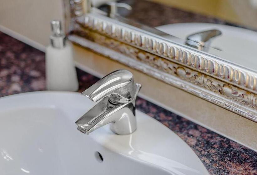 Номер Стандарт, Kamienica 22 Old Town