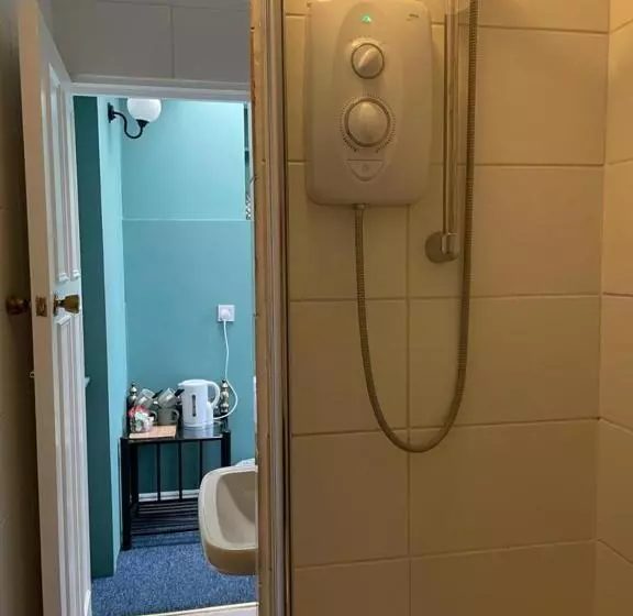 スタンダード４人部屋, Lamp Post Villa Guest House