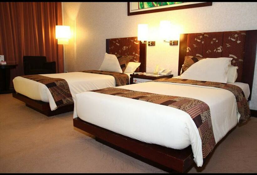 חדר סופריור, Grand Wahid Hotel Salatiga