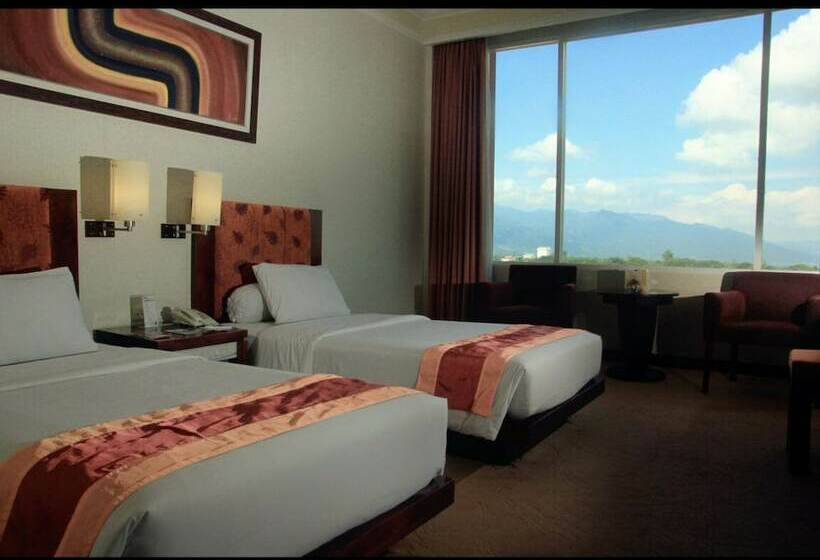 חדר דלוקס, Grand Wahid Hotel Salatiga