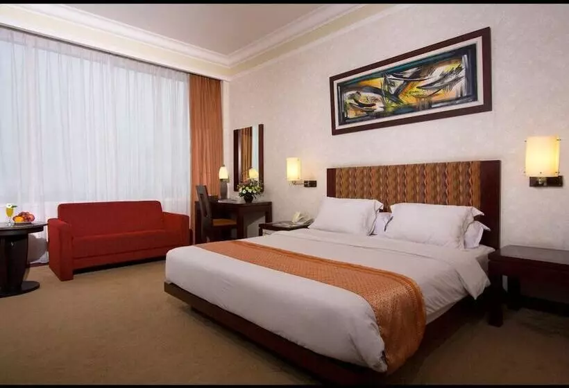デラックスルーム, Grand Wahid Hotel Salatiga