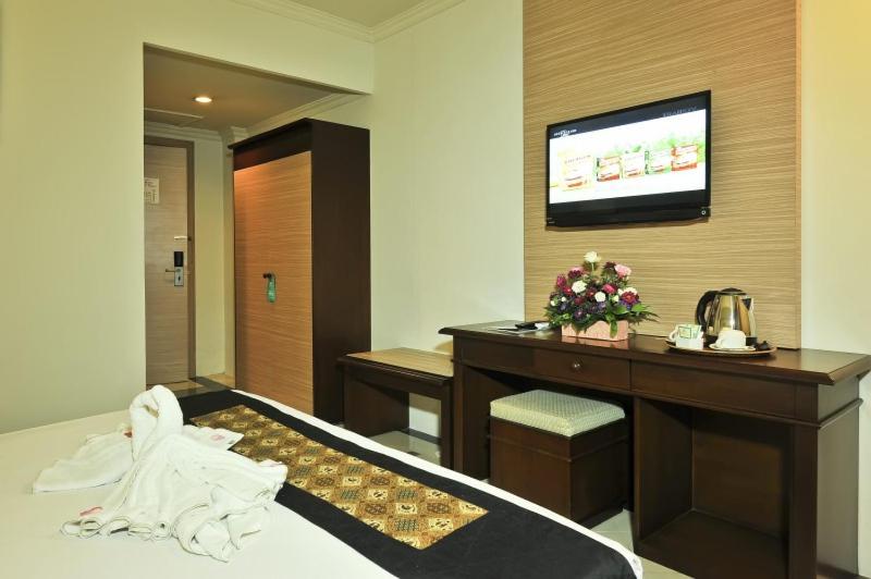 Quarto Deluxe, Grasia Semarang