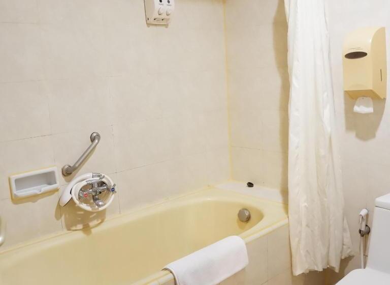 Svit, Grasia Semarang