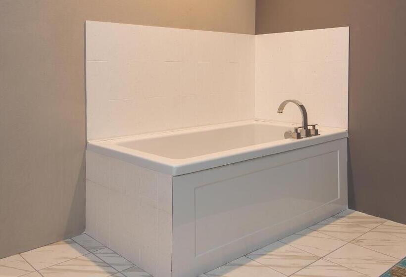 חדר אקזקיוטיב חדר קינג, Holiday Inn Express & Suites Norwood Boston Area By Ihg