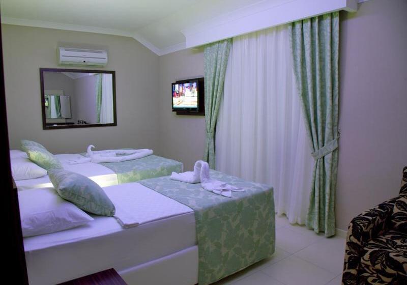 スタンダードルーム, Konakli Nergis