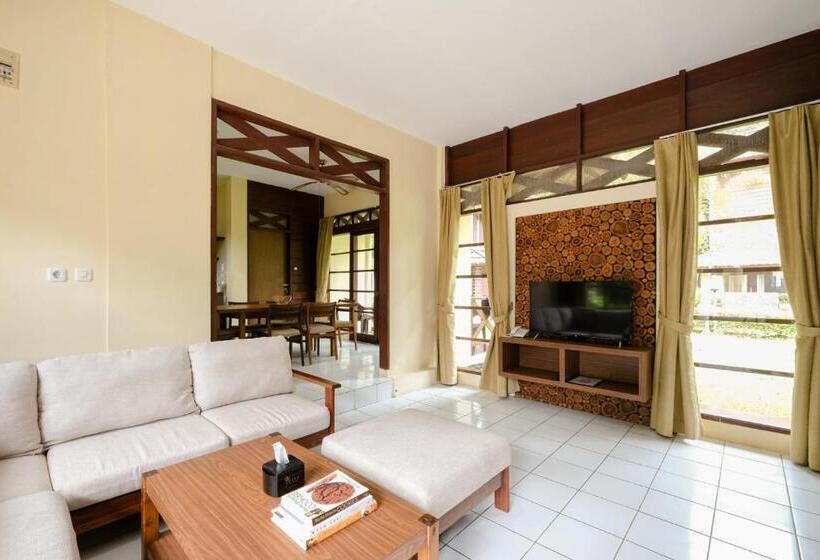 منزل 4 غرف نوم, Mutiara Carita Cottages