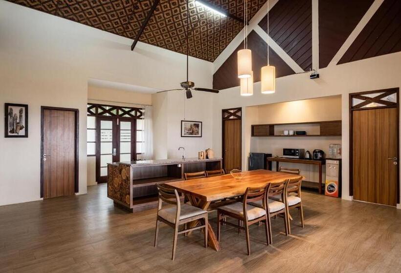 فيلا غرفة نوم واحدة مطلّة علي البحر, Mutiara Carita Cottages