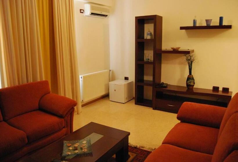 オーシャンビュースイート, Panorama Sarande