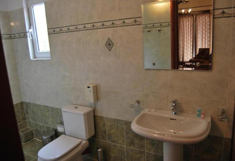 オーシャンビュースーペリアースイート, Panorama Sarande