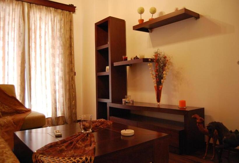 オーシャンビュースーペリアースイート, Panorama Sarande