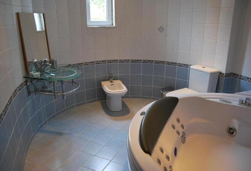 海の見えるプレミアムスイート, Panorama Sarande