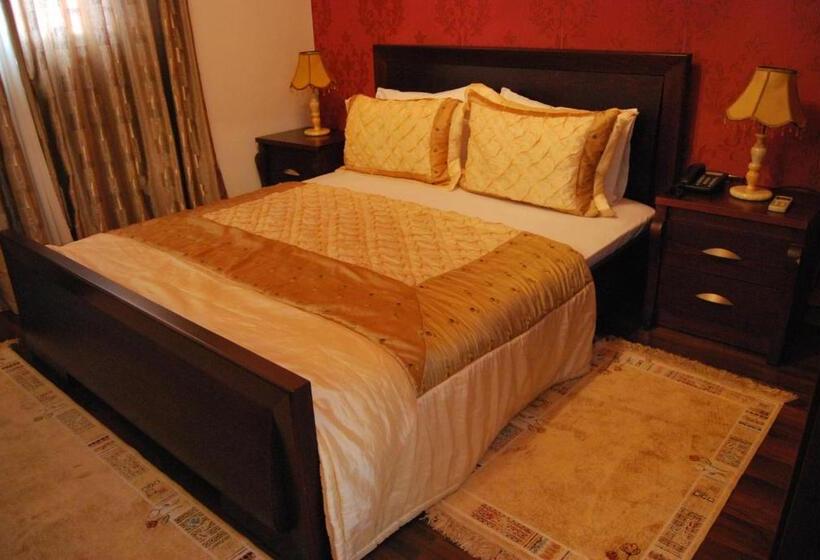 海の見えるプレミアムスイート, Panorama Sarande