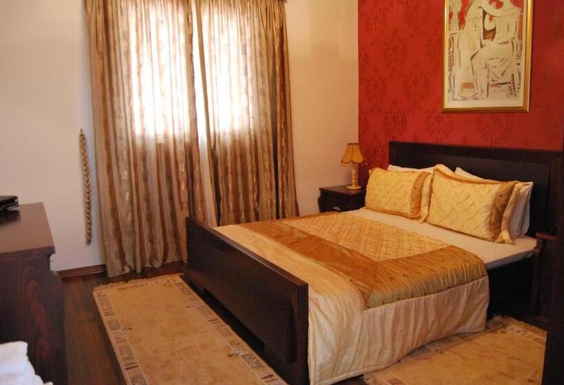 海の見えるプレミアムスイート, Panorama Sarande