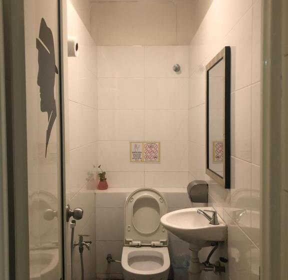 Camera Standard Singola Bagno Condiviso, Rain Forest