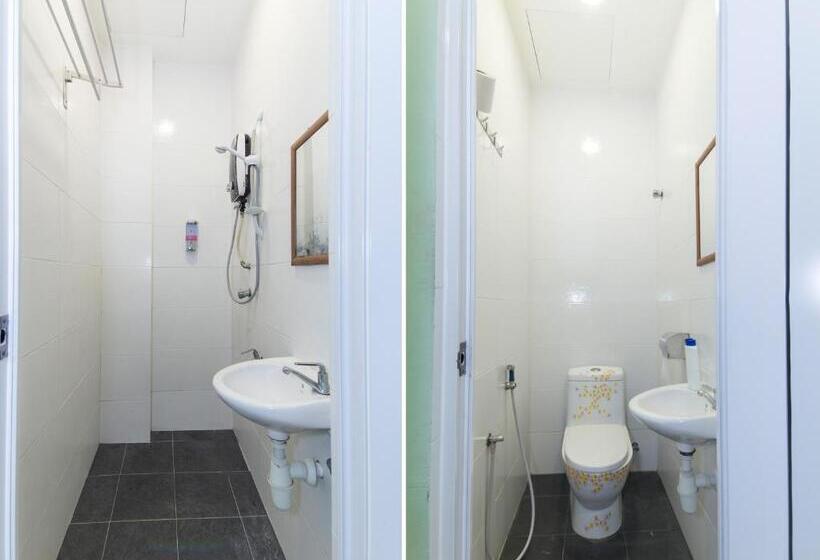 Camera Standard Singola Bagno Condiviso, Rain Forest