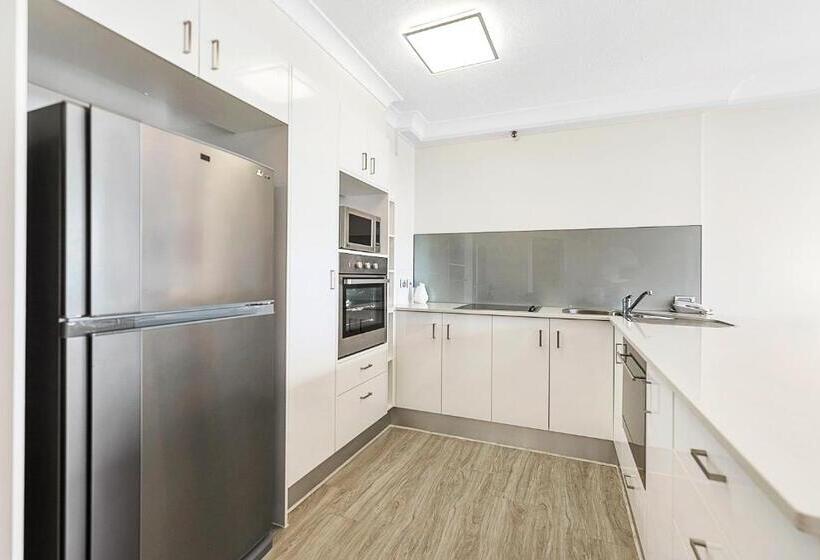 带1个卧室的带海景的公寓, Surfers Century Oceanside Apartments