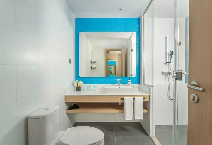 キングサイズベッドのスタンダードルーム, Holiday Inn Express Shunde Daliang, An Ihg