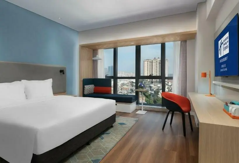 キングサイズベッドのスタンダードルーム, Holiday Inn Express Shunde Daliang, An Ihg