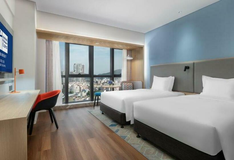 غرفة قياسية بالطابق العلوى, Holiday Inn Express Shunde Daliang, An Ihg