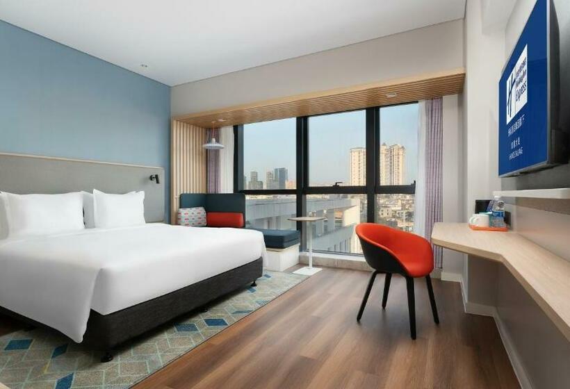 غرفة قياسية سرير كينج لذوى الإحتياجات الخاصة, Holiday Inn Express Shunde Daliang, An Ihg