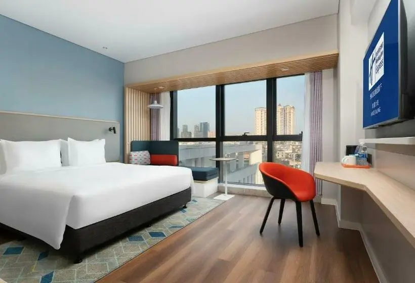 身障者適用キングサイズベッドルーム, Holiday Inn Express Shunde Daliang, An Ihg