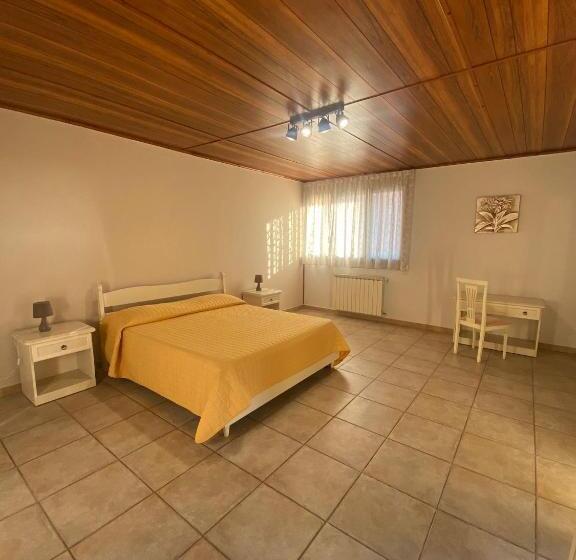 家庭间, Hostaria Delle Memorie