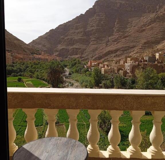 Номер Стандарт с Балконом, Relais Des Nomades