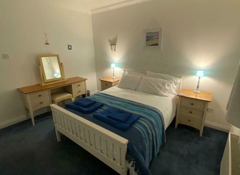 バス共有のスタンダードルーム, Agapanthus Bed & Breakfast   Fraddam