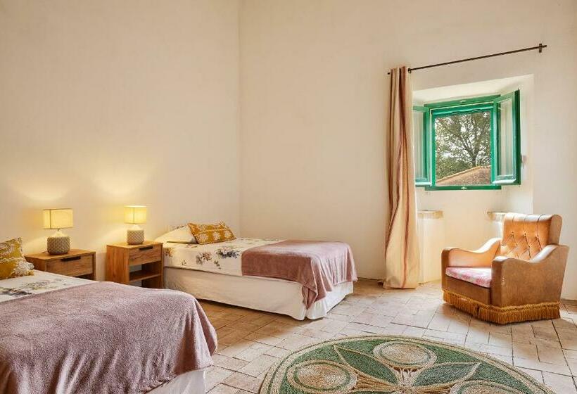 Quarto Familiar Superior, Mas Ferrer By 123ole