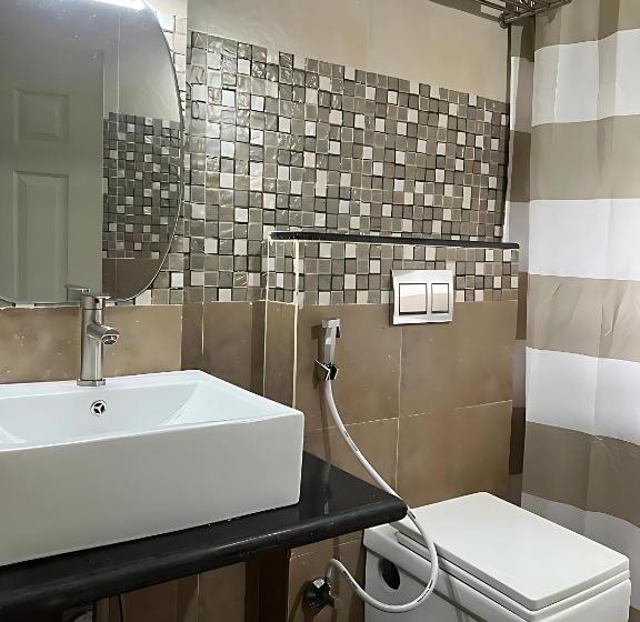 חדר דלוקס יחיד, The Classic Verna