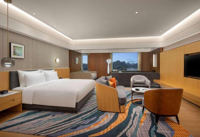 Люкс Повышенной Комфортности, Wyndham Grand Zhaoqing Downtown