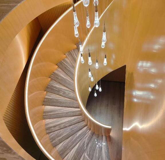 Люкс Дюплекс, Wyndham Grand Zhaoqing Downtown