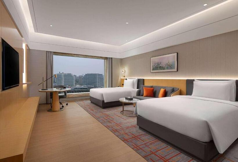 Номер Deluxe Вид на Сад, Wyndham Grand Zhaoqing Downtown