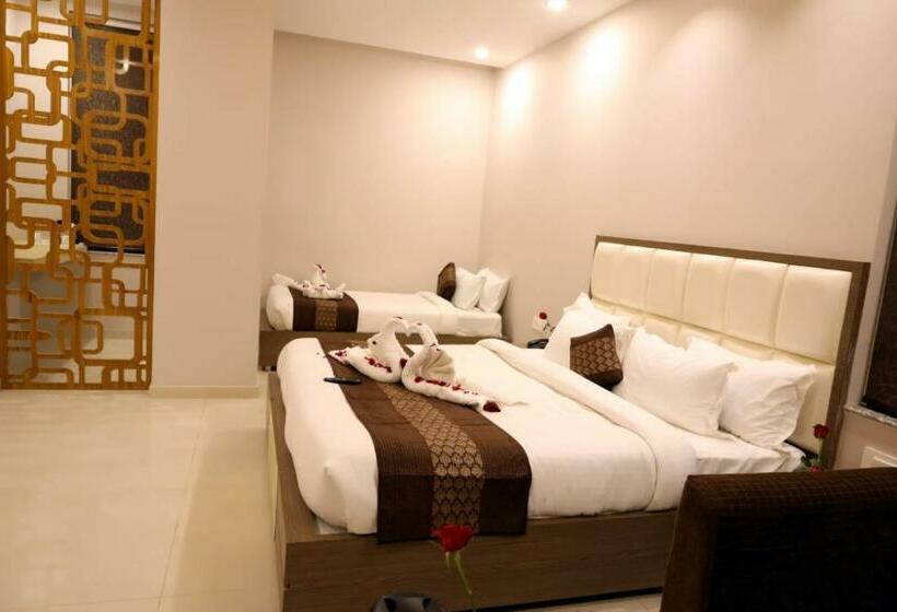 Номер Стандарт Трехместный, Annpurna Regency