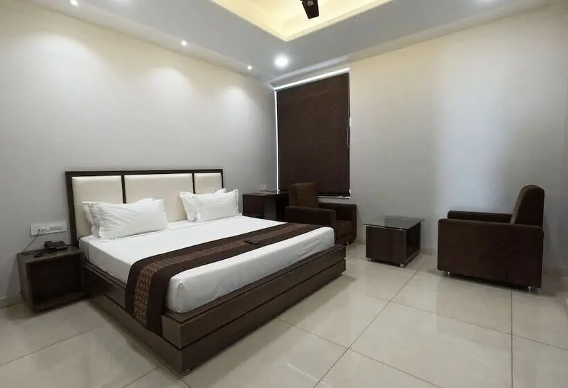 デラックスルーム, Annpurna Regency