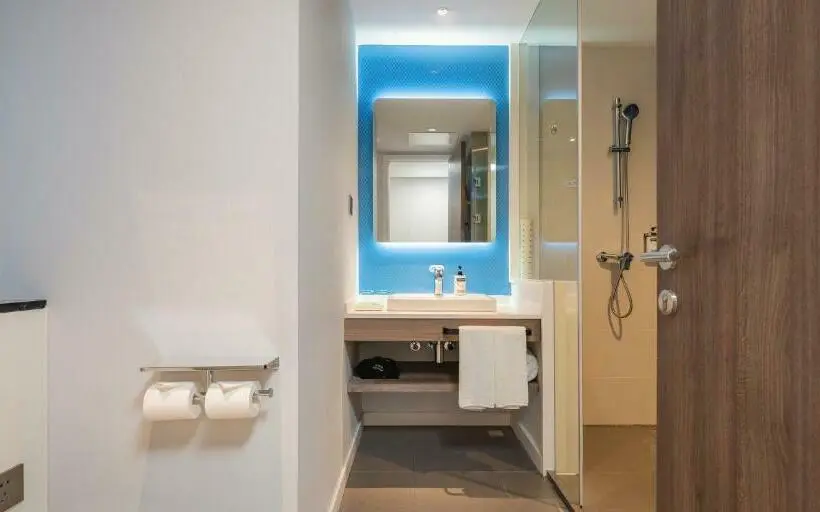 キングサイズベッドのスタンダードルーム, Holiday Inn Express Taiyuan High Tech Zone, An Ihg