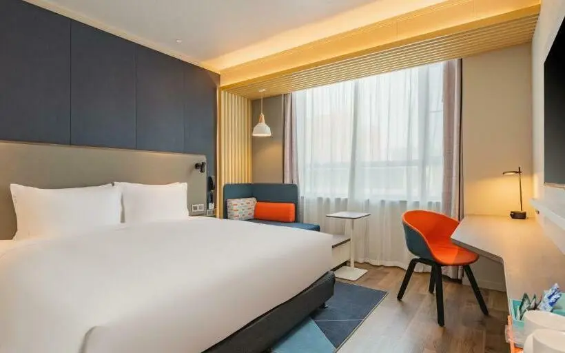キングサイズベッドのスタンダードルーム, Holiday Inn Express Taiyuan High Tech Zone, An Ihg