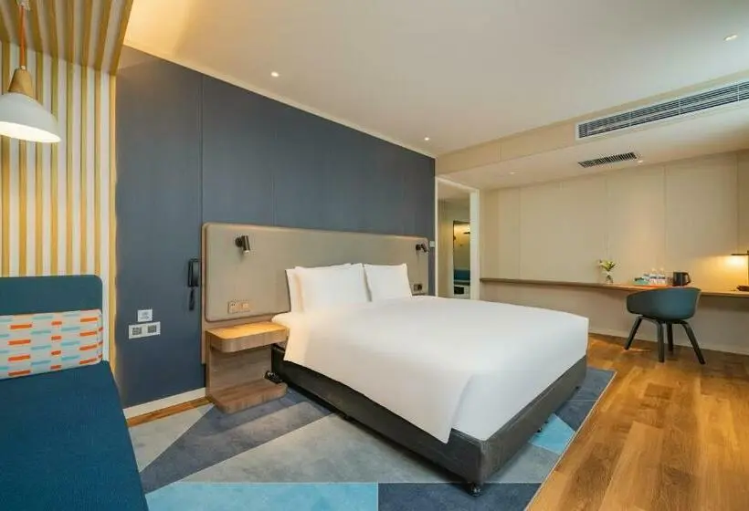 キングサイズベッドのスタンダードルーム, Holiday Inn Express Taiyuan High Tech Zone, An Ihg
